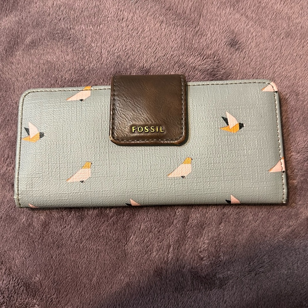 Fossil wallet